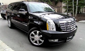 Cadillac Escalade ESV exterior